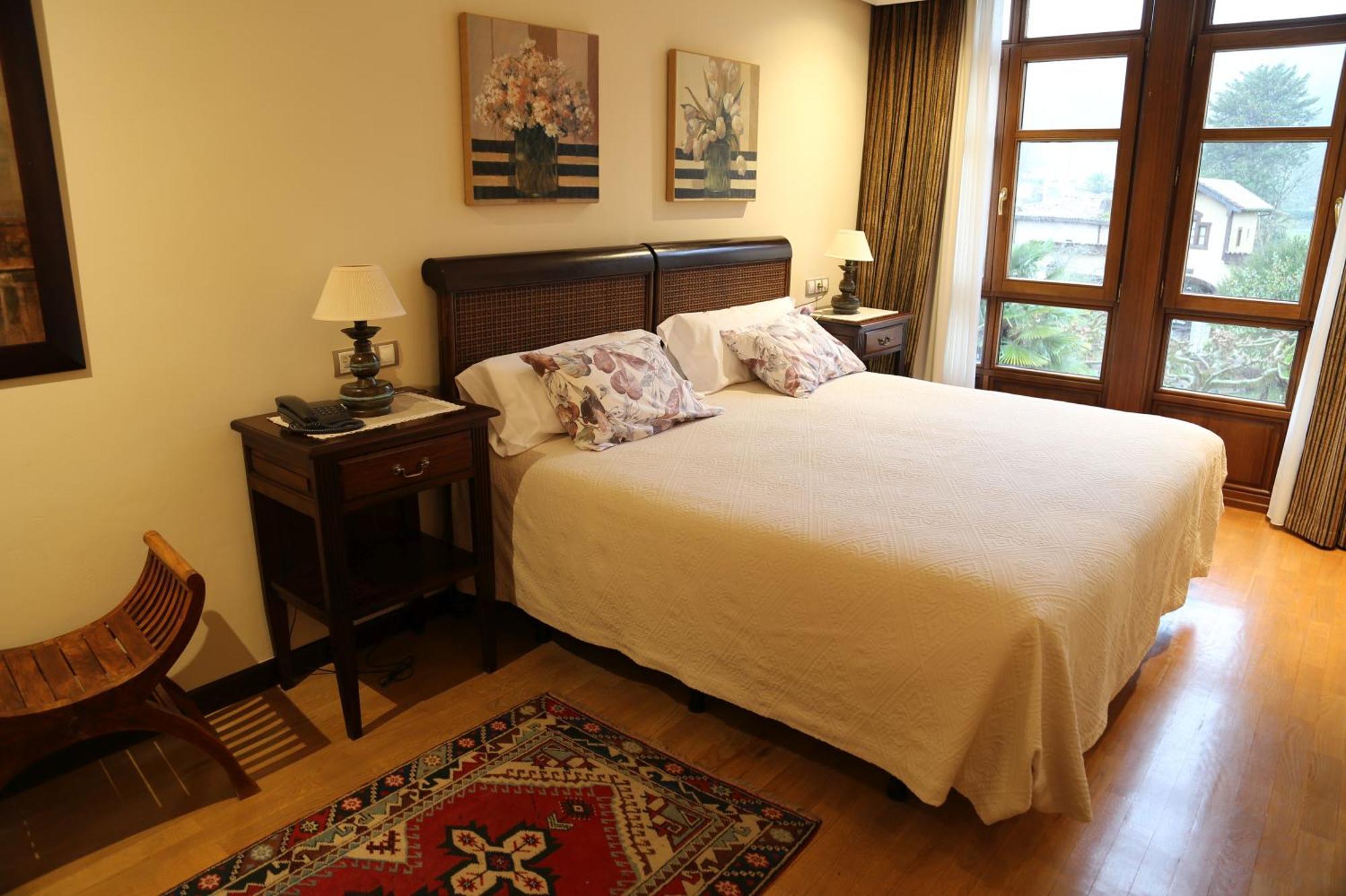 Apartamentos La Pontiga *** Infiesto Ruang foto
